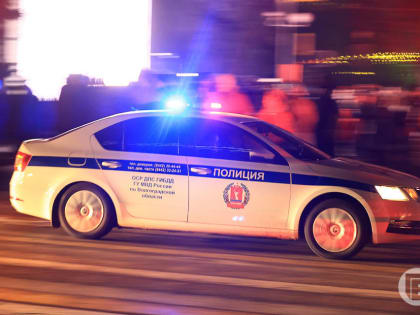 Кортеж машин ДПС с мигалками проехал по Волгограду