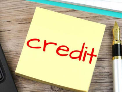 В Волгоградской области 5% жителей оформят кредиты ради отпуска