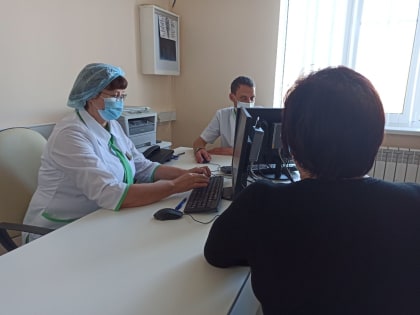 В районные учреждения Волгоградской области придёт 161 земский медик