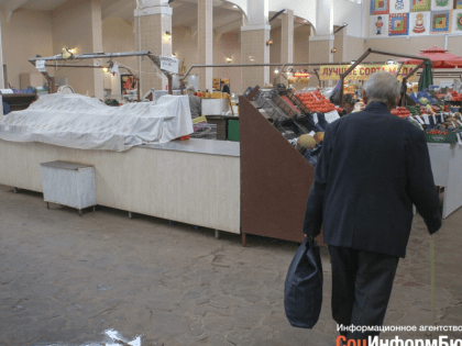 В Волгоградской области за год снизилось количество рынков и торговых мест