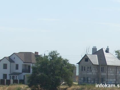 Стало известно, почему россияне стали активно скупать загородные участки