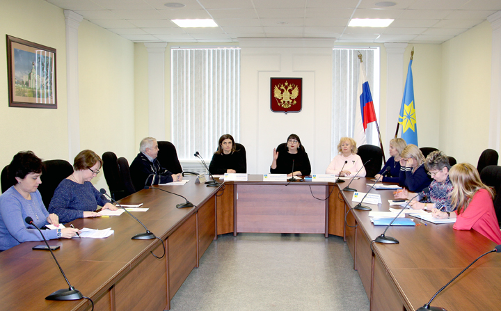 Волжский городской суд волгоградской сайт. Волжская городская Дума. Волжский городской суд Волгоградской области.