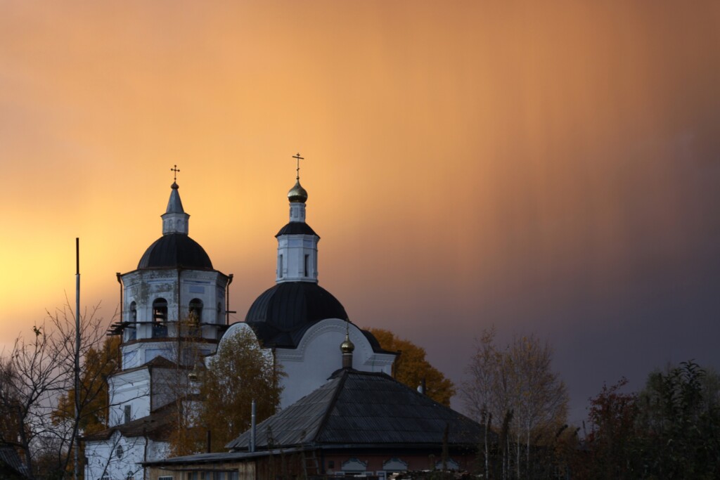 Село Кырмыж Воскресенская Церковь