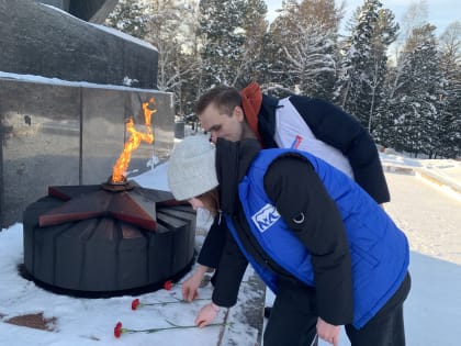 «Молодая Гвардия Единой России» Томской области чтит подвиг молодогвардейцев – Краснодонцев