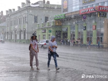 Теплая, но дождливая погода сохранится в Томске в воскресенье