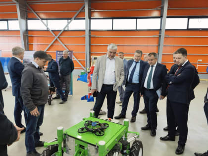 Политехники представили разработки в области беспилотников генеральному директору Платформы НТИ