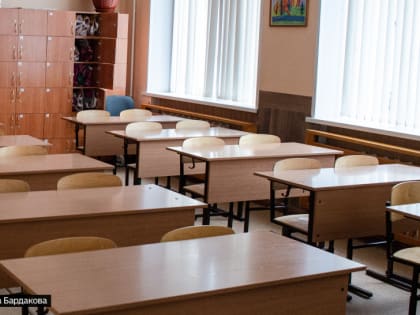 Учеников томского лицея эвакуировали из-за того, что девятиклассник принес на урок учебную гранату