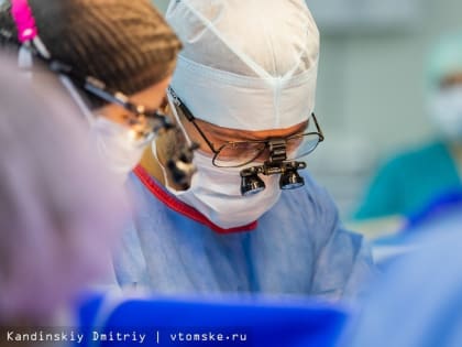 Хирурги в Томске за неделю помогли 35 детям и 8 взрослым с дефектами конечностей и лица