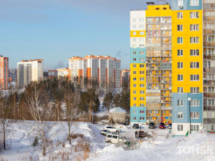 Прокуроры помогли 280 детям-сиротам томского региона получить квартиры