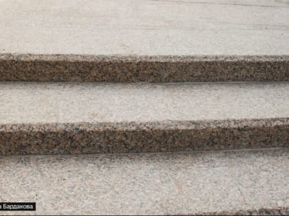 Ход ремонта городских лестниц оценили томские власти