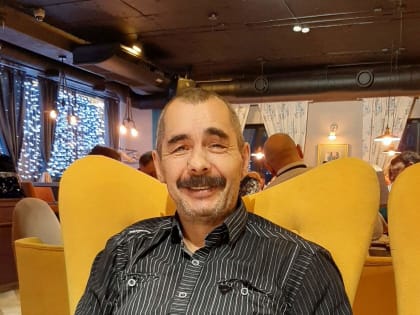 Юбилей отмечает сотрудник транспортной службы СибГМУ Виталий Аксенов