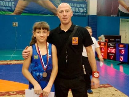 Одиннадцатилетняя томичка выступит на турнире по вольной борьбе в Кузбассе