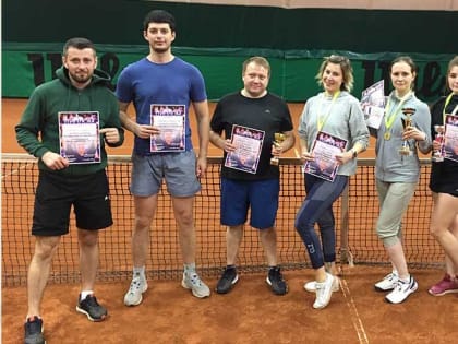 Теннисисты поборолись за призы очередной серии турниров