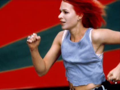 «Беги, Лола, беги» или «Треугольник»: 5 фильмов по принципу «Дня сурка»