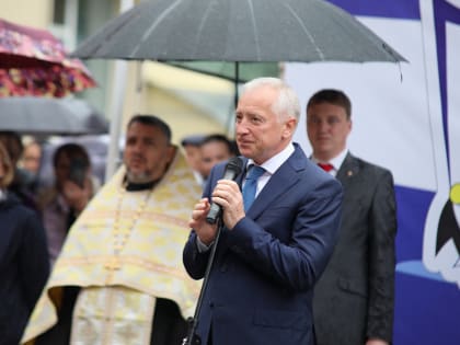 День знаний в Томске: новые школа с лицеем для спасателей и поздравления от губернатора