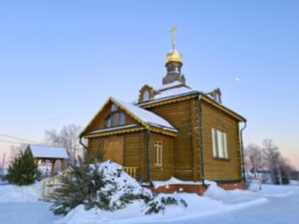 В престольный праздник храма преподобного Серафима Саровского Нового Васюгана богослужения возглавил архипастырь