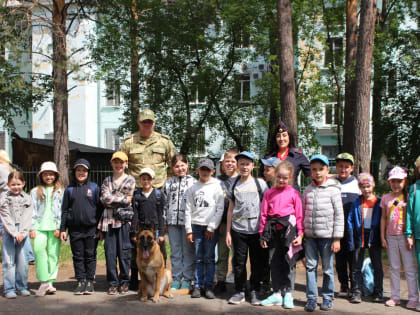Северские полицейские совместно с общественниками провели познавательное мероприятие для школьников