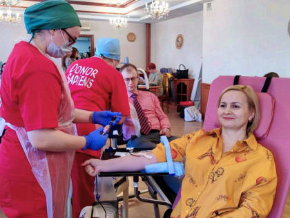 Участие в благотворительной акции по сдаче крови