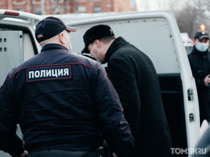 Мужчина избил музейного работника, когда ему сделали замечание за справление нужды