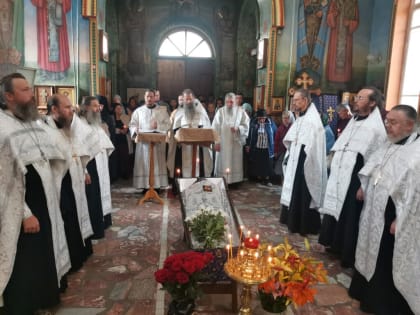 В Свято-Никольском монастыре состоялось отпевание иеромонаха Варлаама (Калинина)