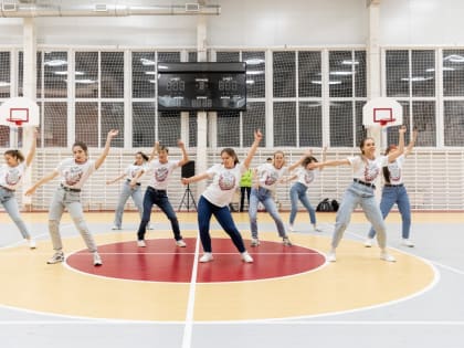 Творческие выступления и спортивные состязания: в СибГМУ отметили День студента