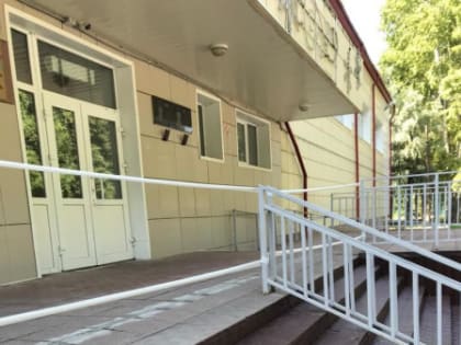 Владимир Резников проверил готовность школ к приему учеников