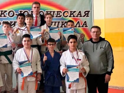 Томские дзюдоисты завоевали награды на татами Кузбасса