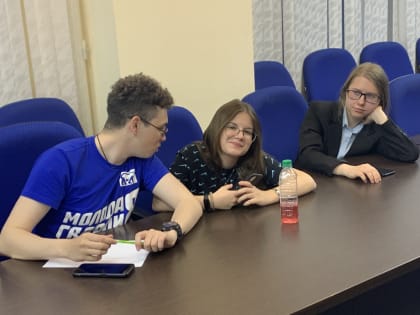 Молодогвардейцы Томской области организовали интеллектуальный квиз посвященный Дню Победы