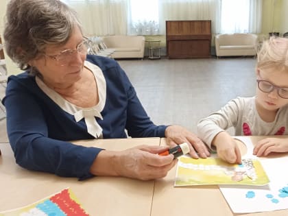 Мастер-класс «Создание открытки-аппликации к Дню народного единства».