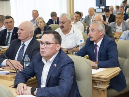 Депутаты назначили на должности мировых судей