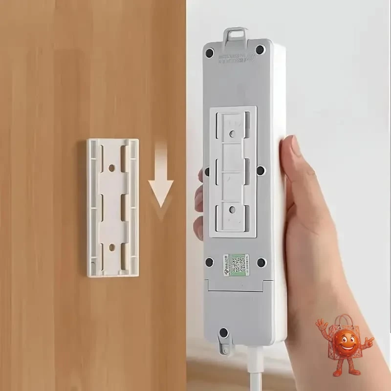 מתקן דביק למפצל שקעים: האם שבע שקלים שווים את זה?