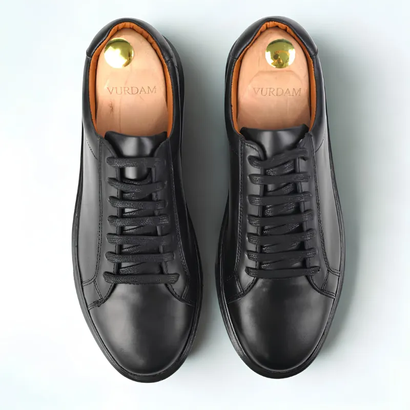 Basket en Cuir Noir 3