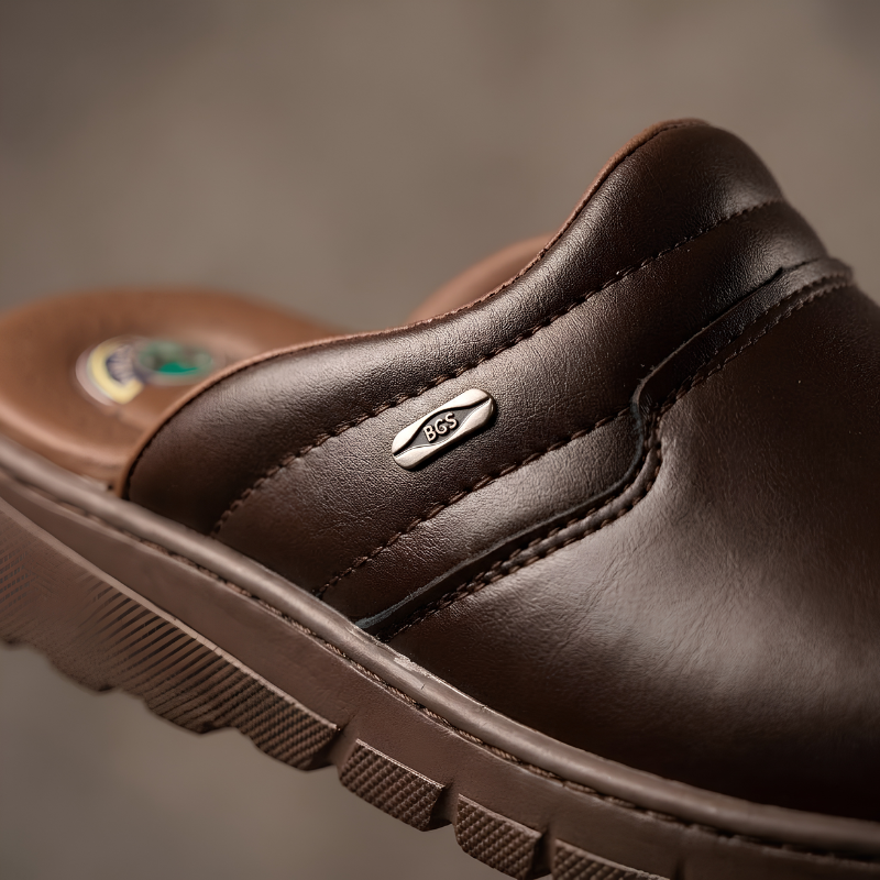 Sabot en cuir S9 2