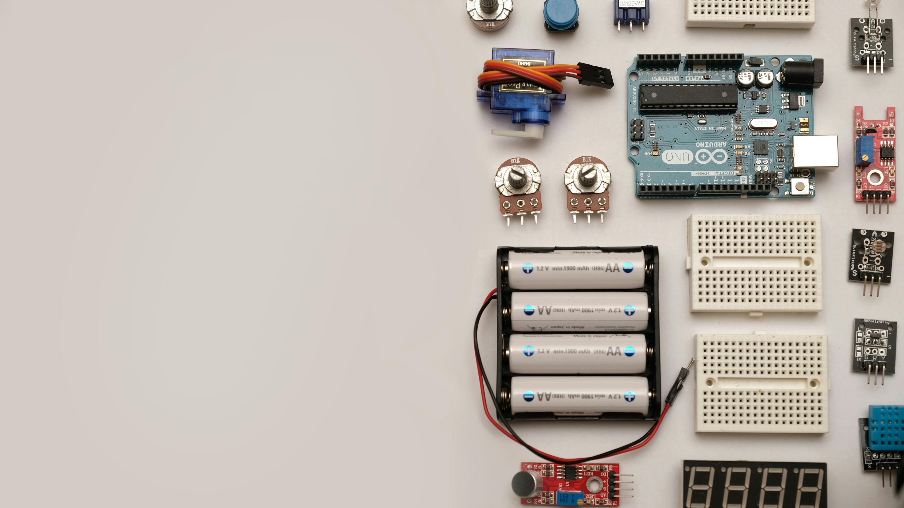 Breadboards vs. PCBs: Materials, Costs, and Applications