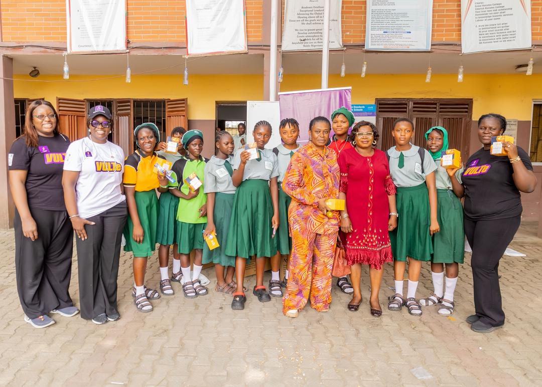 Polaris Bank Champions Girls’ Hygiene Awareness with Female Hygiene Essentials Distribution in Kuramo & Victoria Island Junior and Senior Secondary Schools - FinancialEDGE