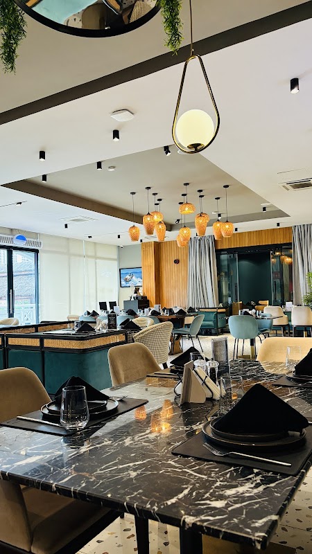 The GoodLife Restaurant by SRS