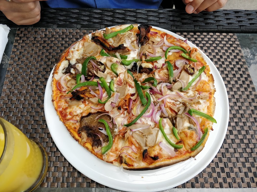 BluCabana Restaurant & Cafe
