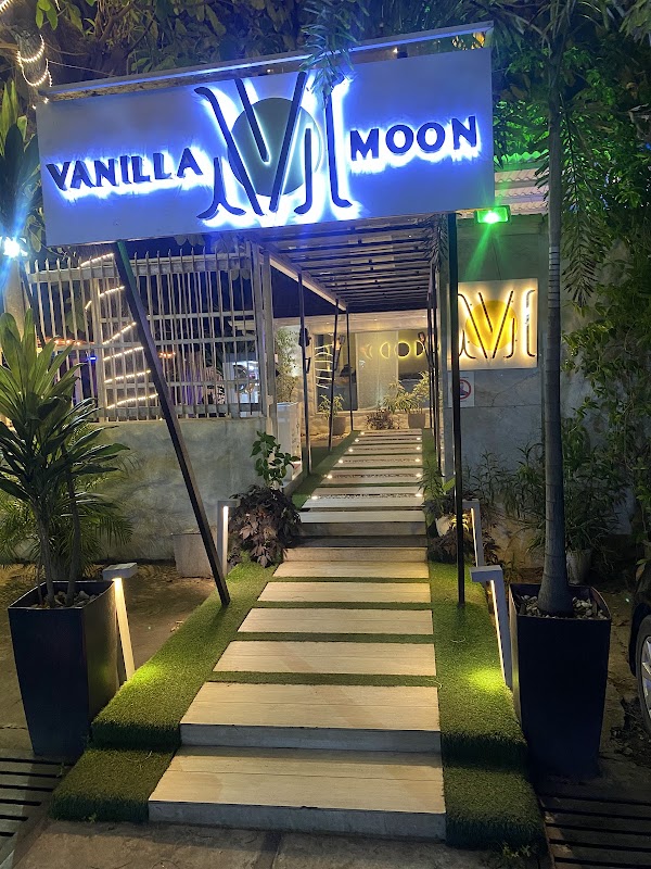 Vanilla Moon