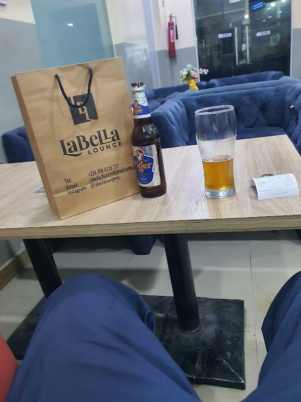 LaBella Lounge