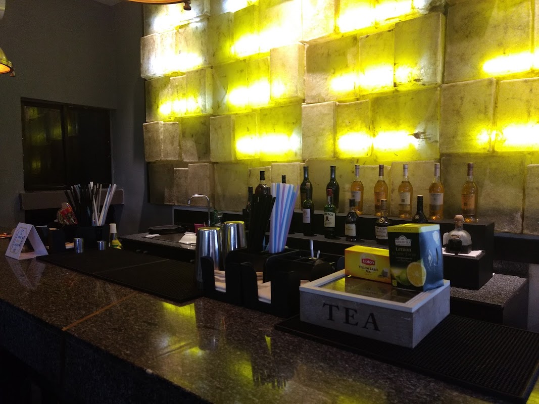 355 Rooftop Restaurant and Lounge