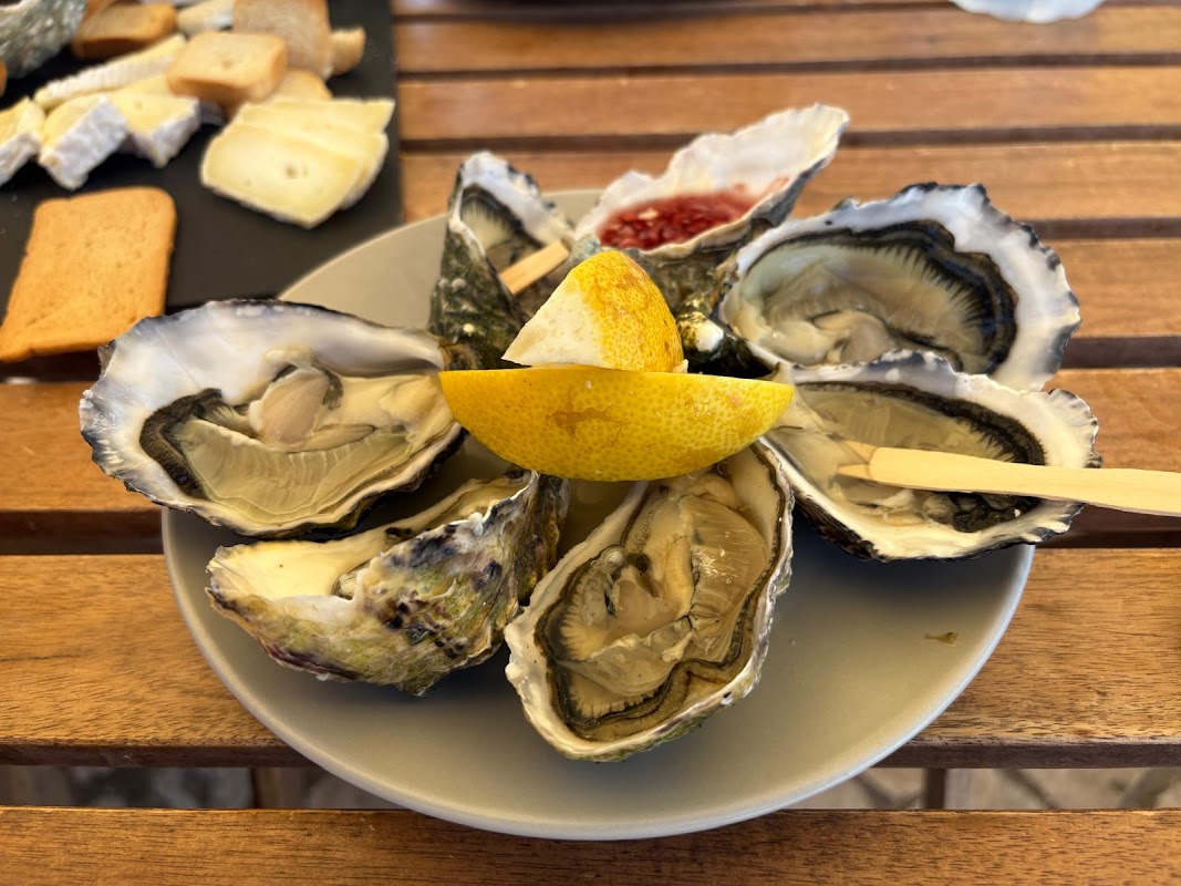 Pearl Food Trailer