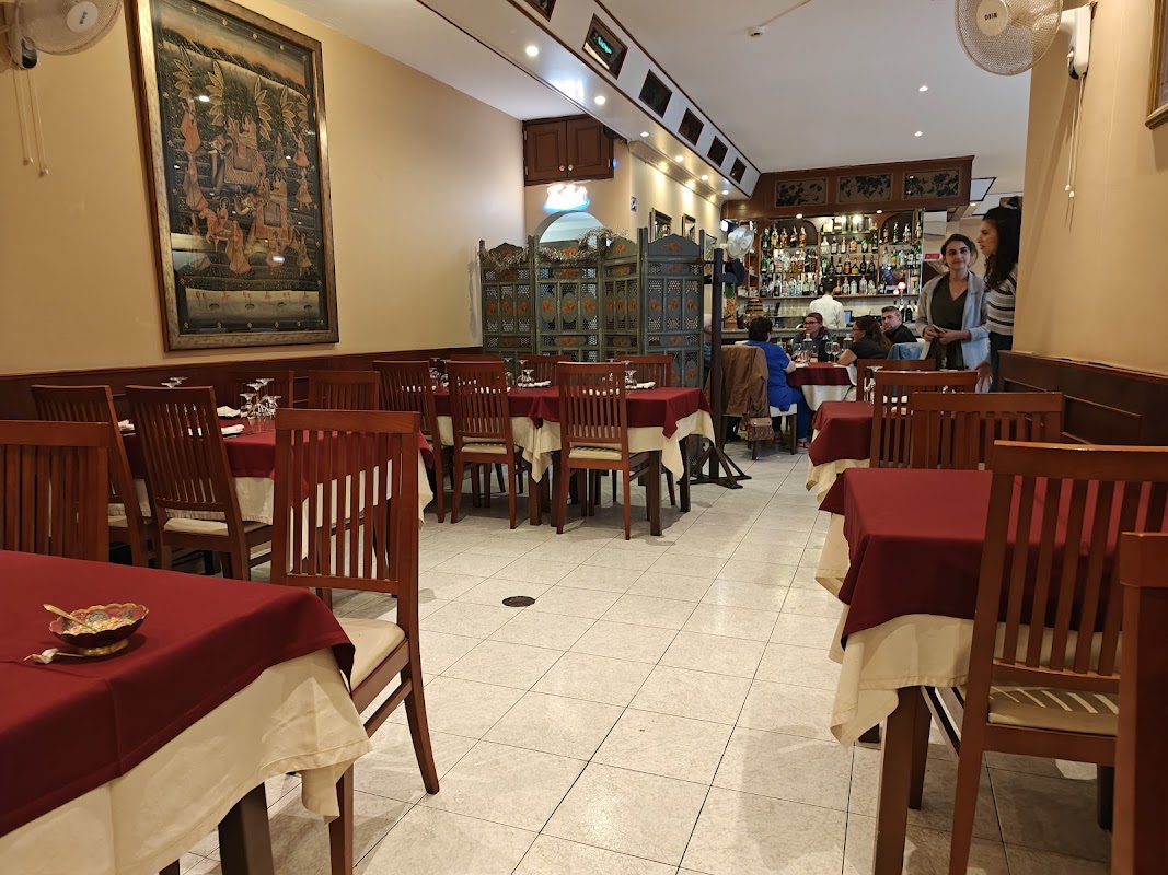 Delhi Darbar Indian Restaurant