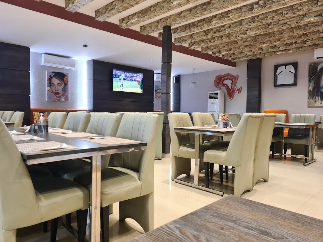 B.L. Restaurant, Bar and Cafe