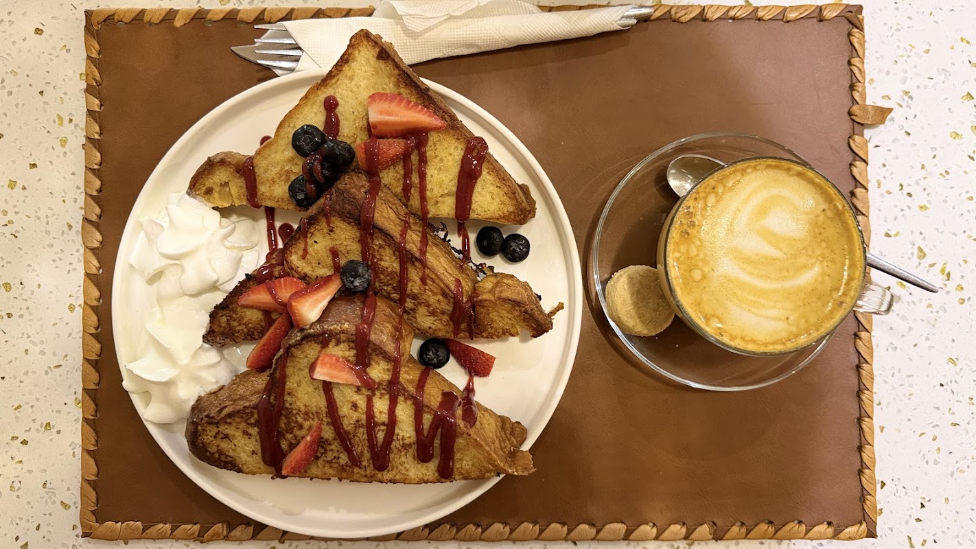 Dulce Cafe & Bakery