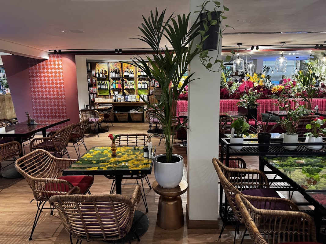 Flowershop Cafe