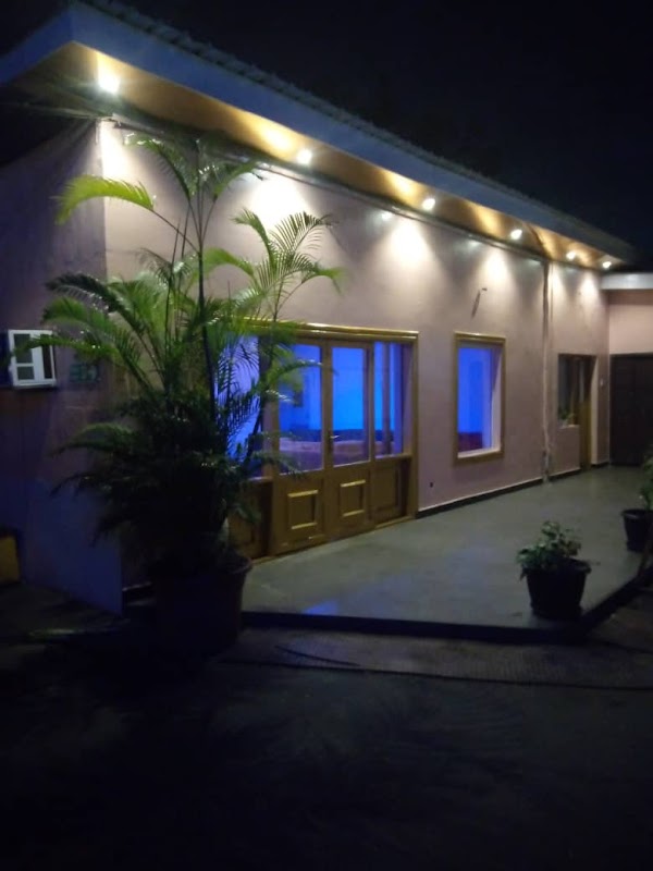 CAFÉ MAHI