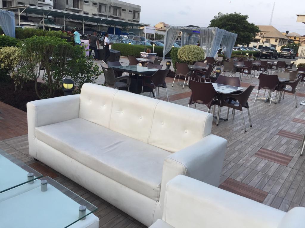 Bay Lounge