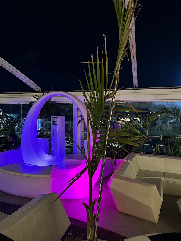 SIROCCO BAR AND LOUNGE