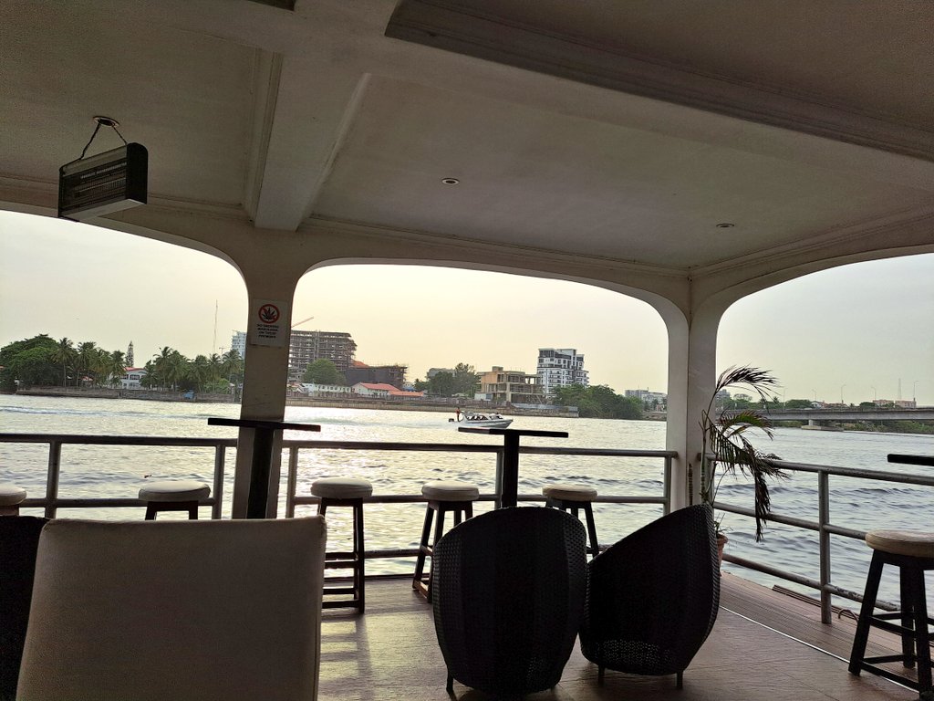 Red Snapper Lekki - Sea Food | Cocktail Bar