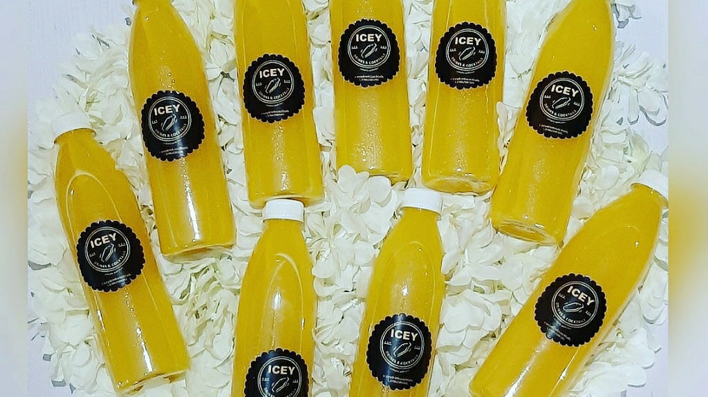 Icey Drinks And Cocktails